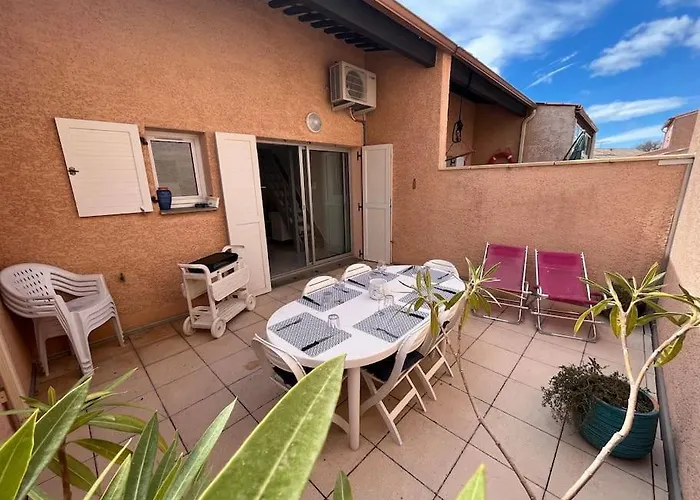 Pavillon Pour 5-6 Pers. * Agde