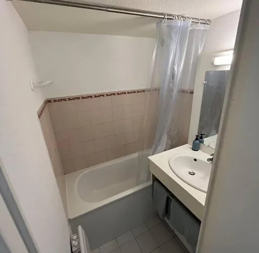 Pavillon Pour 5-6 Pers. Apartment Agde